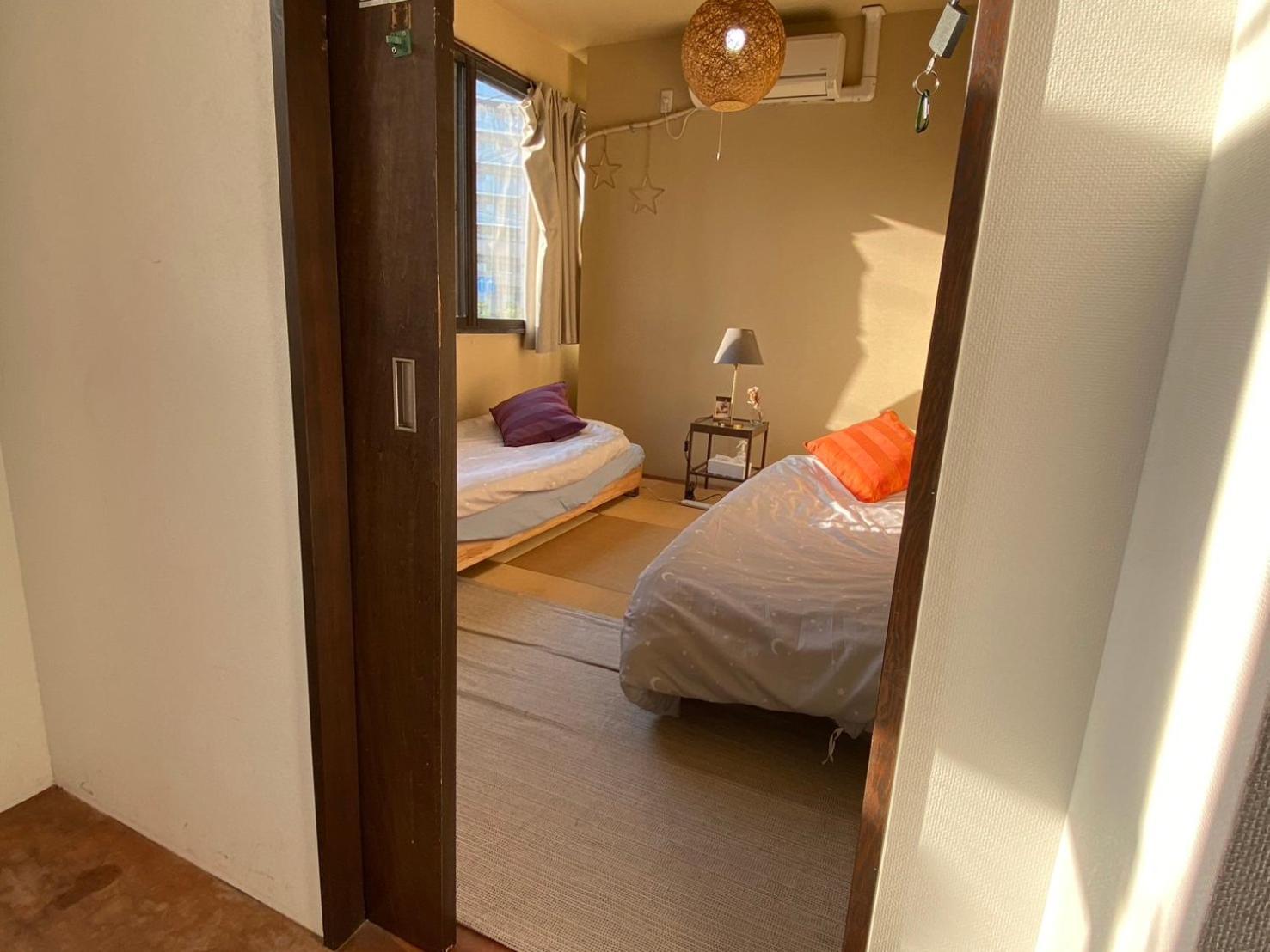 Bonfire Hostel Osaka Bagian luar foto